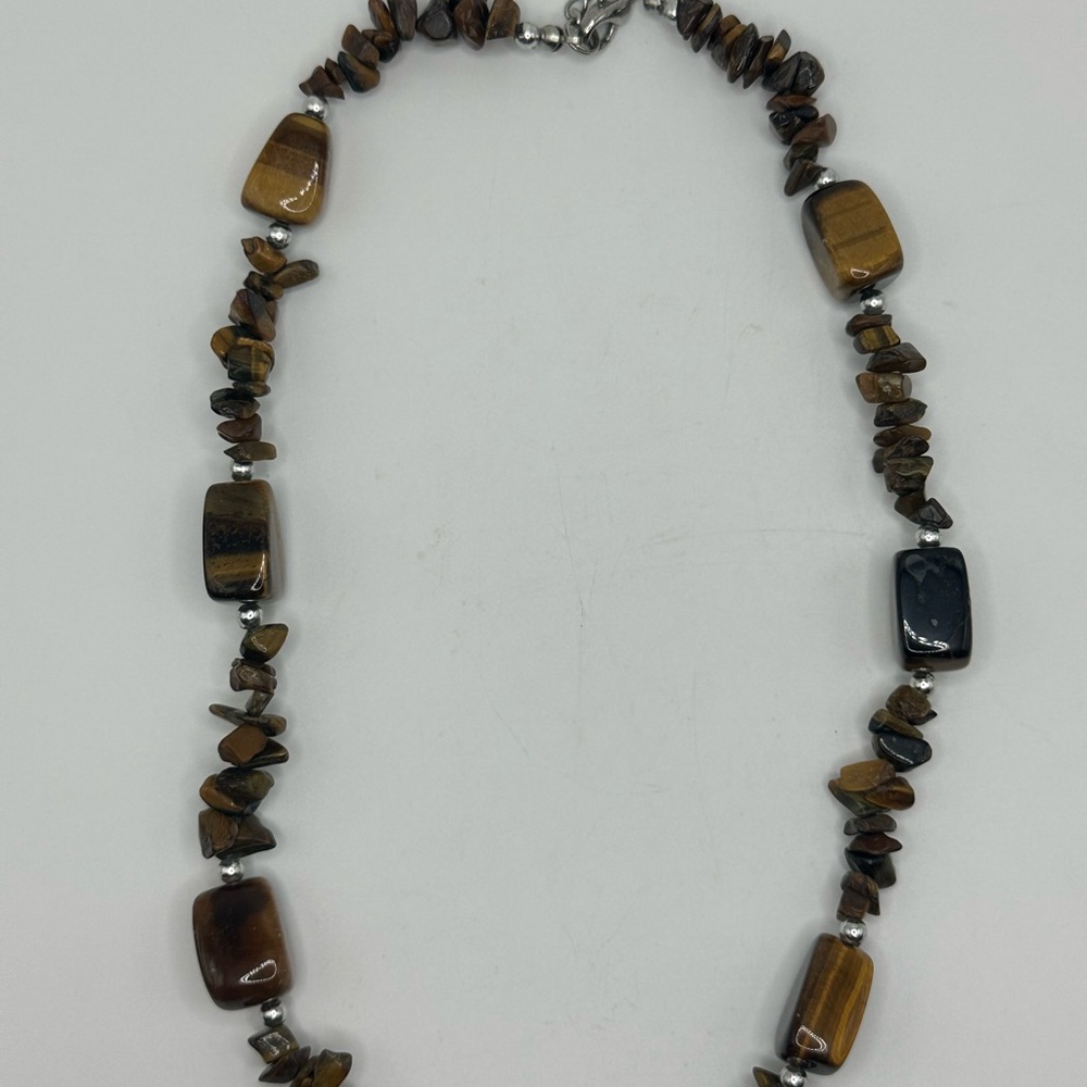 VINTAGE Tiger's Eye Stone Beaded Necklace